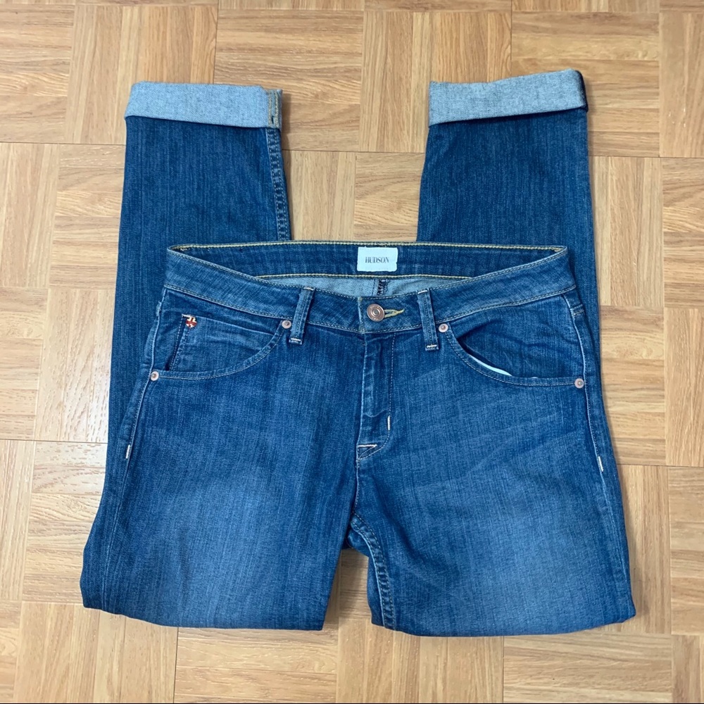 HUDSON Bacara Cuffed Straight Leg Cropped Jeans 29